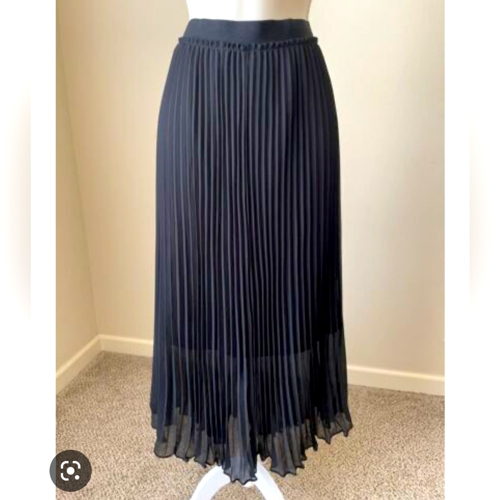 Halogen black pleated long skirt